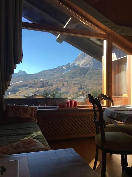 Apartamento Verocai Views By Welchome Cortina dʼAmpezzo Itália